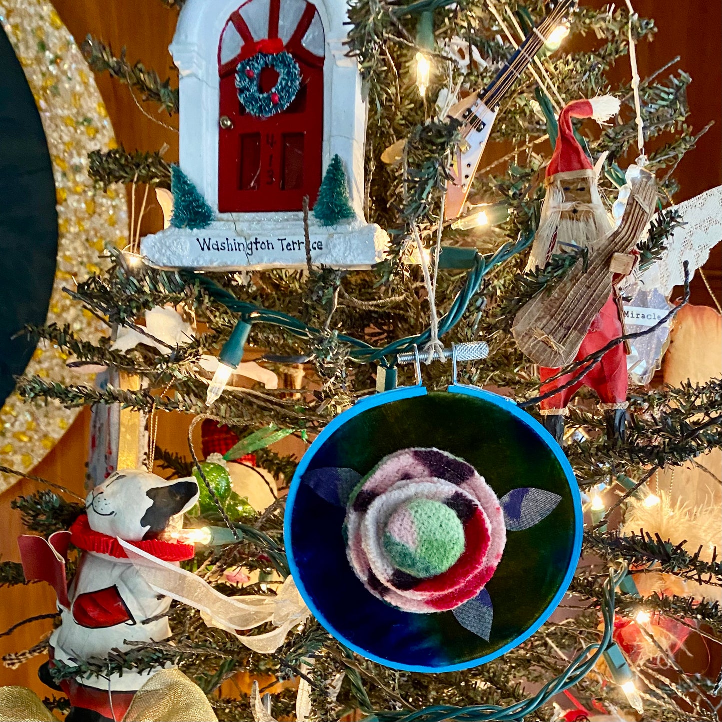 Crafted Plate & Scandinavian Star ornament Set