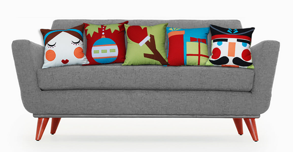 DIY - Holly Jolly Pillow / Sewing Pattern PDF File