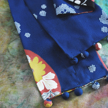 Kimono Silk Scarf - Round plates in Blue