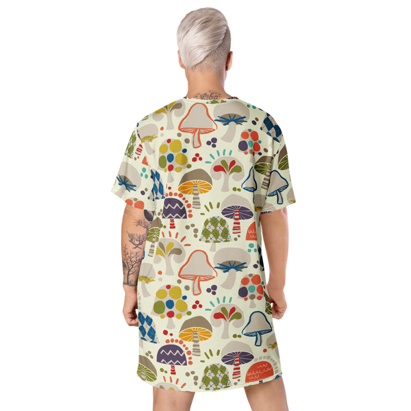 Mushroom T-shirt dress / Cream